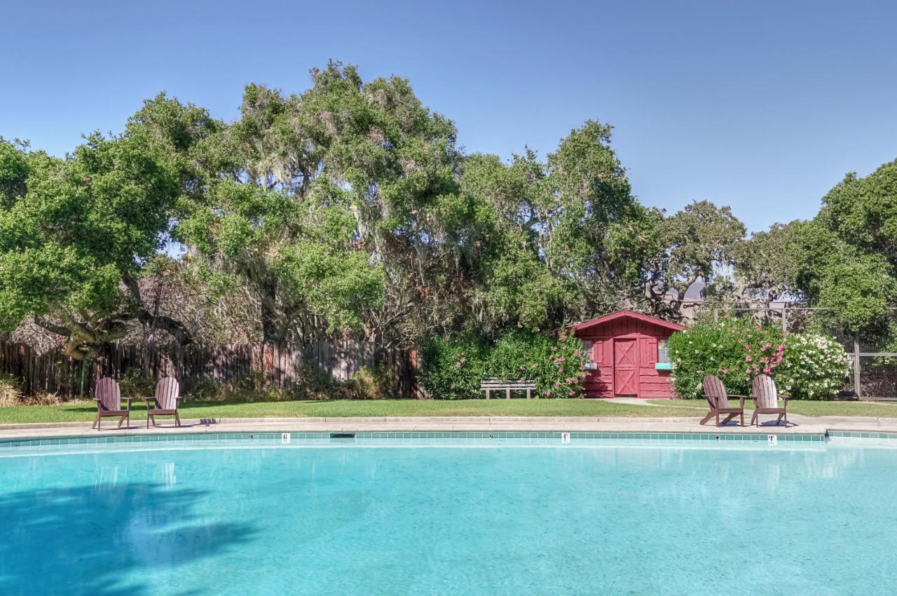 The Camp At Carmel Valley Extérieur photo